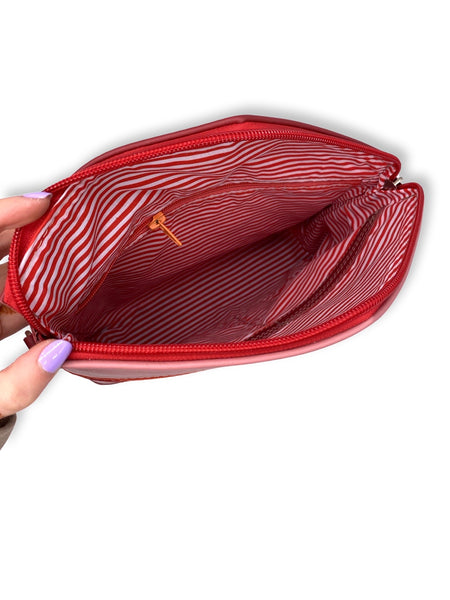 FLUID medium triangular bag / rucksack (reds, orange & pink)